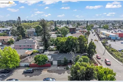 10809 McIntyre St, Oakland, CA 94605 - Photo 41