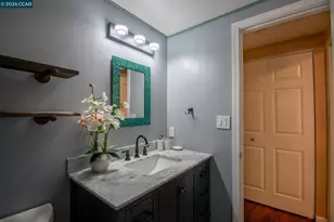 1472 Mt Whitney Dr, San Jose, CA 95127 - Photo 29