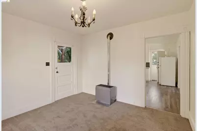 2338 Roosevelt Ave, Berkeley, CA 94703 - Photo 33