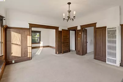 2338 Roosevelt Ave, Berkeley, CA 94703 - Photo 7