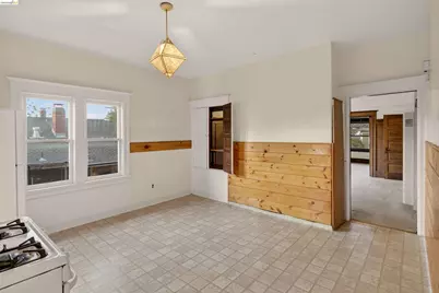 2338 Roosevelt Ave, Berkeley, CA 94703 - Photo 13