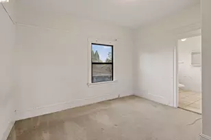 2338 Roosevelt Ave, Berkeley, CA 94703 - Photo 19