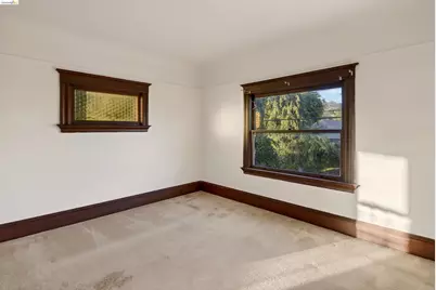 2338 Roosevelt Ave, Berkeley, CA 94703 - Photo 9