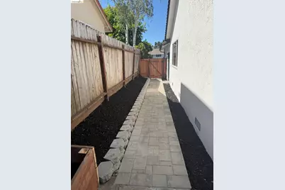 4417 Meadowbrook Dr, El Sobrante, CA 94803 - Photo 15