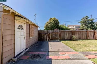 5526 Carl Ave, Richmond, CA 94804 - Photo 45