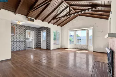 5526 Carl Ave, Richmond, CA 94804 - Photo 7