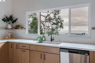 4827 Trinidad, Oakland, CA 94602 - Photo 9