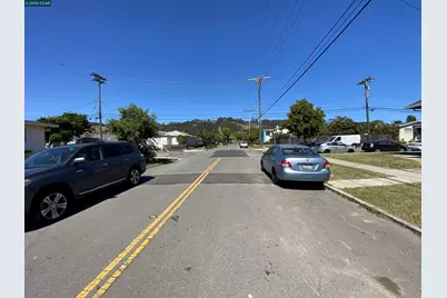 6626 Manila Ave, El Cerrito, CA 94530 - Photo 3