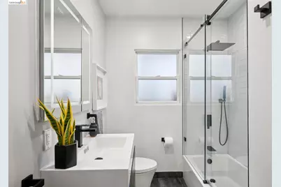 5208 Trask St, Oakland, CA 94601 - Photo 35