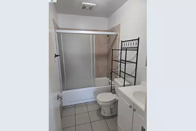727 Sutter St, Stockton, CA 95202 - Photo 7