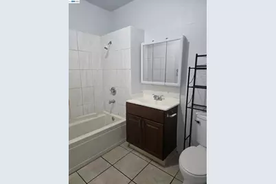 727 Sutter St, Stockton, CA 95202 - Photo 3