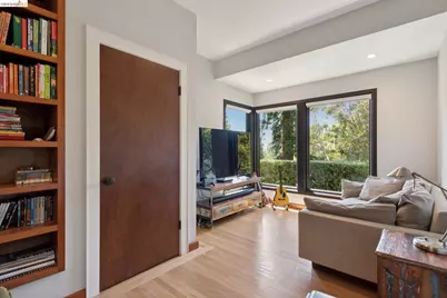 1196 Keith Ave, Berkeley, CA 94708 - Photo 25