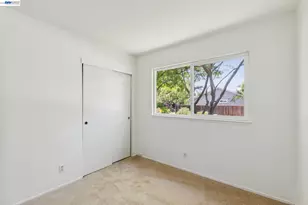 2884 Lyon Cir, Concord, CA 94518 - Photo 25