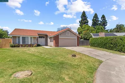 3167 Osuna Way, Sacramento, CA 95833 - Photo 3