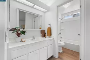 3167 Osuna Way, Sacramento, CA 95833 - Photo 27