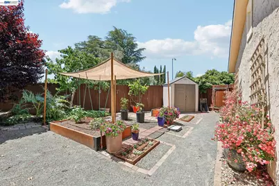 5538 Charlotte Way, Livermore, CA 94550 - Photo 23