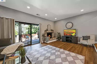 3277 Monika Ln, Hayward, CA 94541 - Photo 15