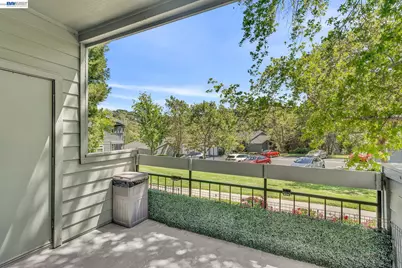 8170 Mountain View Dr #C, Pleasanton, CA 94588 - Photo 21