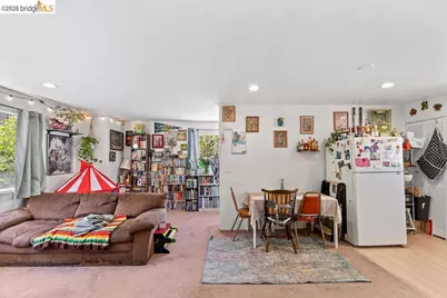408 38th St, Oakland, CA 94609 - Photo 13