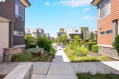 29268 Hub Ln, Hayward, CA 94544 - Photo 3