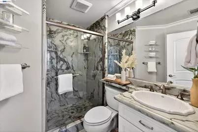 2337 Grosvenor Heights Ct, Livermore, CA 94550 - Photo 33