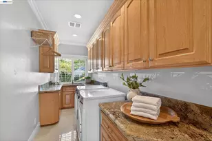 2337 Grosvenor Heights Ct, Livermore, CA 94550 - Photo 25