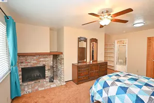 2082 Placer Dr, Castro Valley, CA 94578 - Photo 29