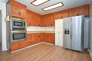 2082 Placer Dr, Castro Valley, CA 94578 - Photo 15