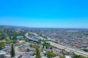 2082 Placer Dr, Castro Valley, CA 94578 - Photo 41