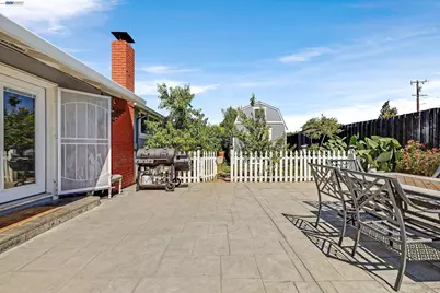 30532 Carroll Ave, Hayward, CA 94544 - Photo 15