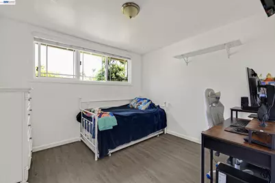 30532 Carroll Ave, Hayward, CA 94544 - Photo 31