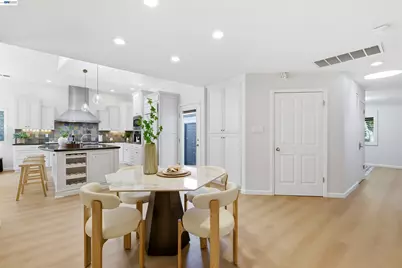 1023 Huntingdon Drive, San Jose, CA 95129 - Photo 17