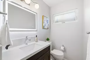 1023 Huntingdon Dr, San Jose, CA 95129 - Photo 29