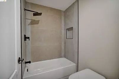 547 Lakeview Dr, Brentwood, CA 94513 - Photo 21