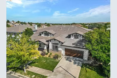 547 Lakeview Dr, Brentwood, CA 94513 - Photo 1