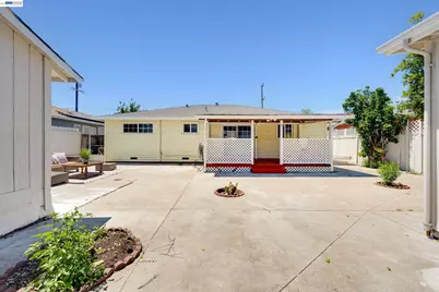 36122 Magellan Dr, Fremont, CA 94536 - Photo 27