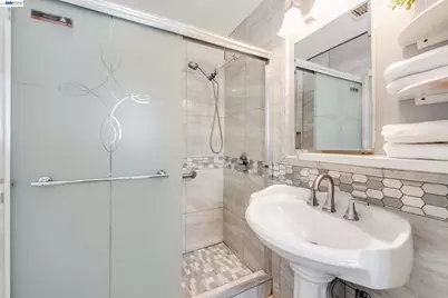 36122 Magellan Dr, Fremont, CA 94536 - Photo 21