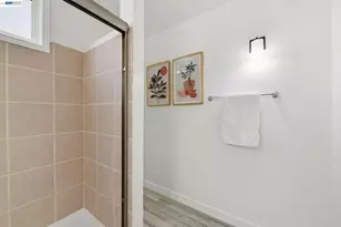 31070 Meadowbrook Ave, Hayward, CA 94544 - Photo 35
