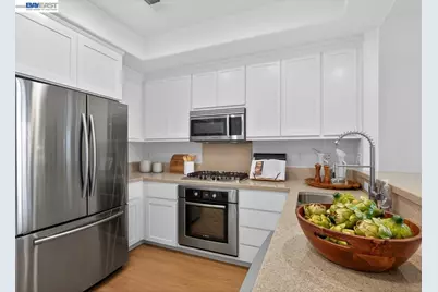 1343 McKinley Ct, San Jose, CA 95126 - Photo 13
