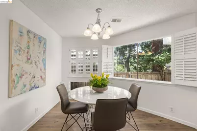 21062 Gary Dr #118, Hayward, CA 94546 - Photo 11