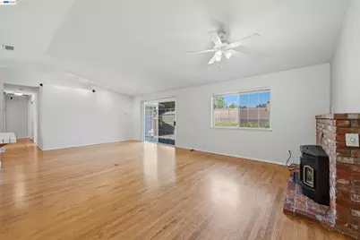 5744 Sperry Dr, Citrus Heights, CA 95621 - Photo 9