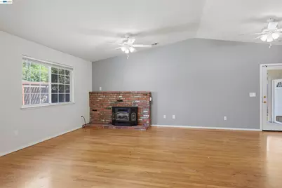 5744 Sperry Dr, Citrus Heights, CA 95621 - Photo 7