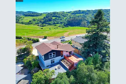 4012 Marcas St, Pinole, CA 94564 - Photo 9
