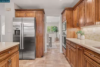 1827 Lamplight Court, Walnut Creek, CA 94597 - Photo 13