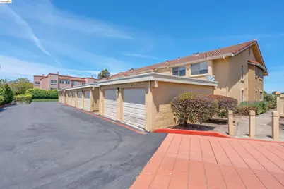 40 Las Moradas Cir, San Pablo, CA 94806 - Photo 29