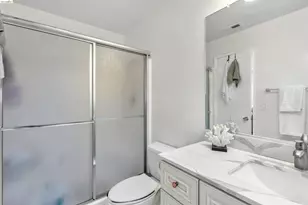 40 Las Moradas Cir, San Pablo, CA 94806 - Photo 15