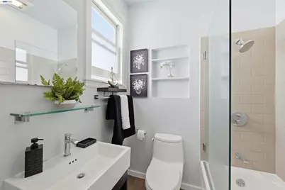 2811 Market St, San Francisco, CA 94114 - Photo 27