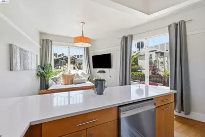 2811 Market St, San Francisco, CA 94114 - Photo 19