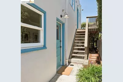 1211 Hearst Ave, Berkeley, CA 94702 - Photo 21