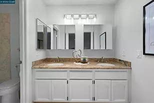 2407 Saybrook Pl, Martinez, CA 94553 - Photo 23